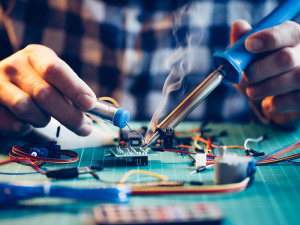 TCVN 14460:2025 về sử dụng vật liệu hiệu quả trong thiết kế sản phẩm điện, điện tử